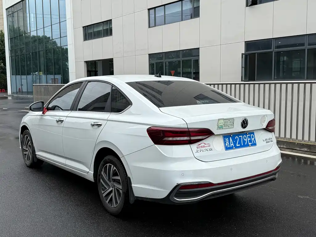 Volkswagen Lavida — миниатюра 8