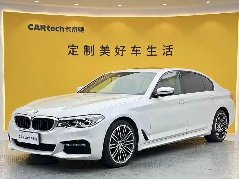 BMW 5 Series — миниатюра 13
