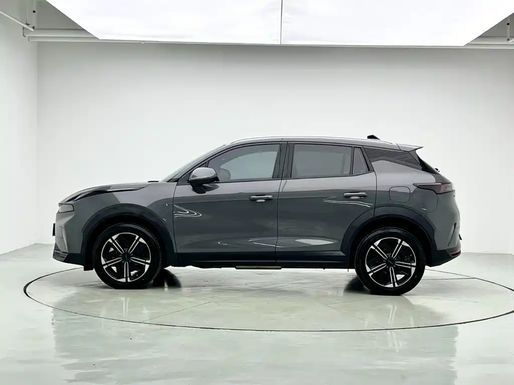 Lynk & Co 06 EM-P — миниатюра 7