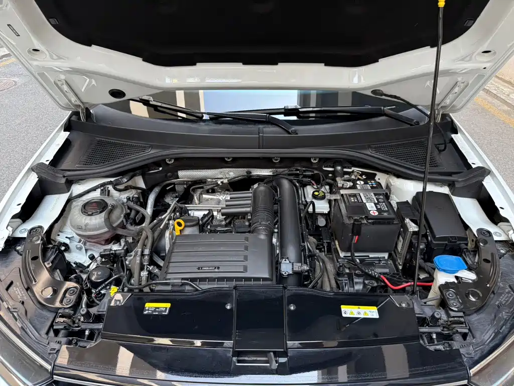 Volkswagen T-Roc — миниатюра 26