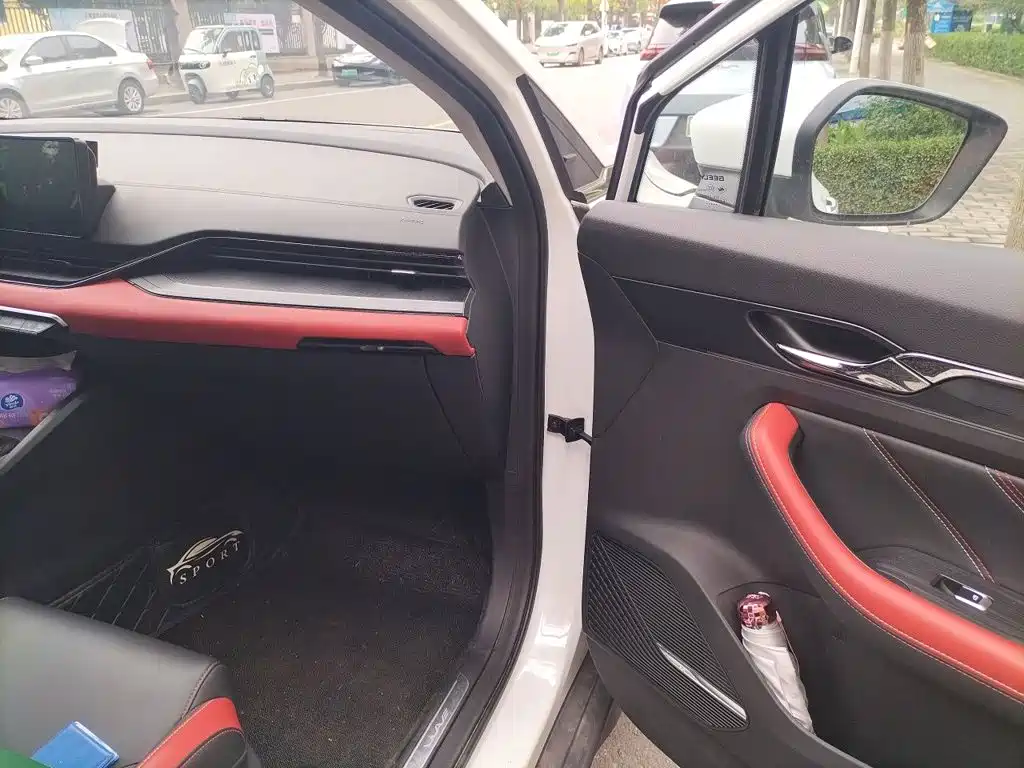 Geely Emgrand S — миниатюра 19