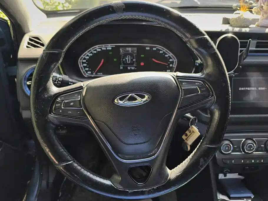 Chery New Energy Tiggo 3xe — миниатюра 15