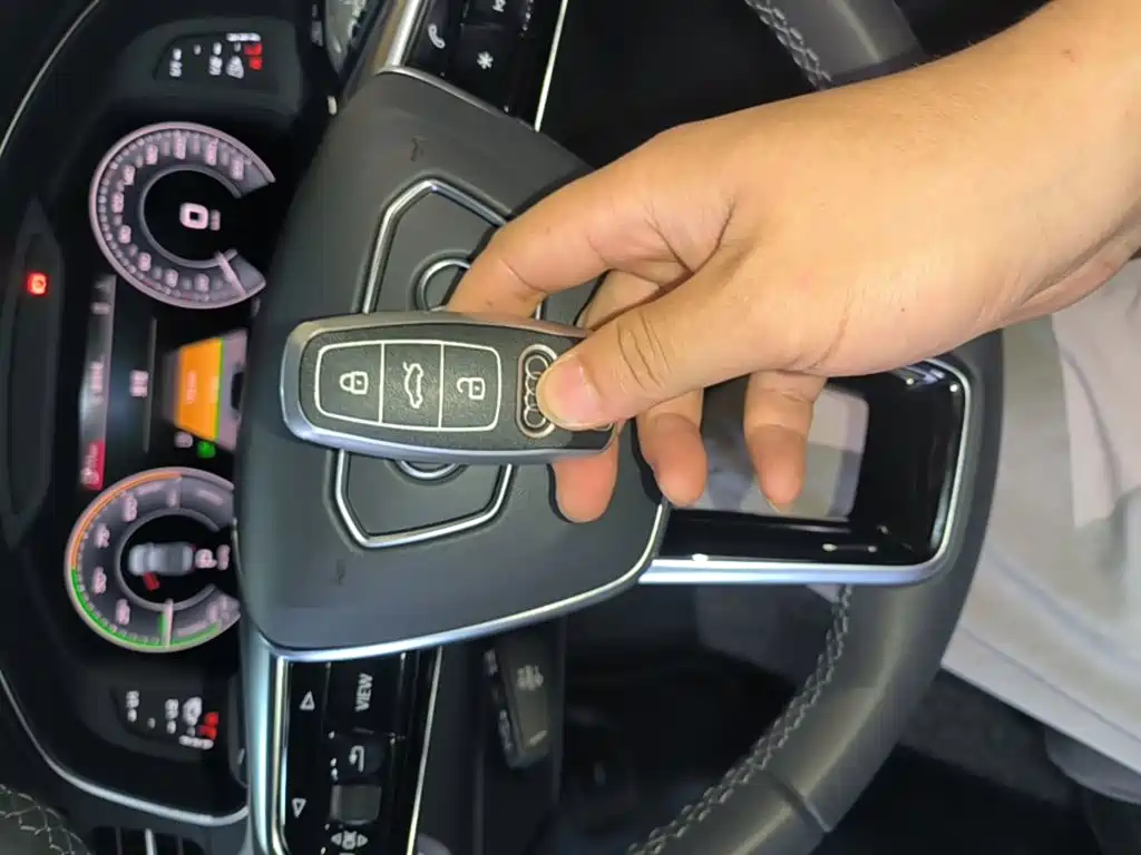 Audi A6L New Energy — миниатюра 9