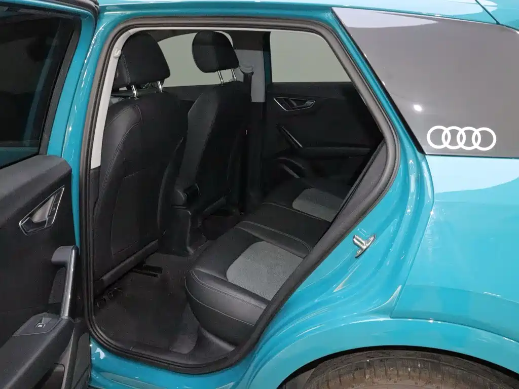 Audi Q2L — миниатюра 12