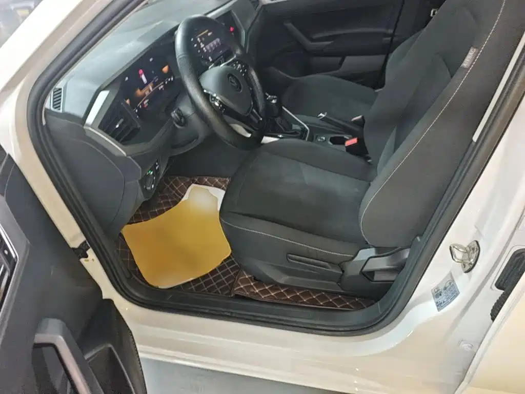 Volkswagen Polo — миниатюра 15