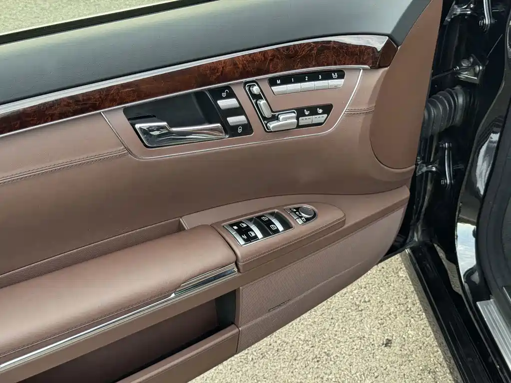 Brabus S-Class — миниатюра 14
