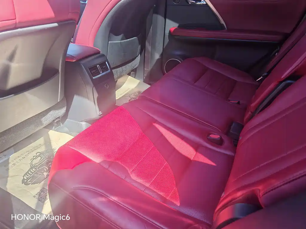 Lexus RX — миниатюра 16