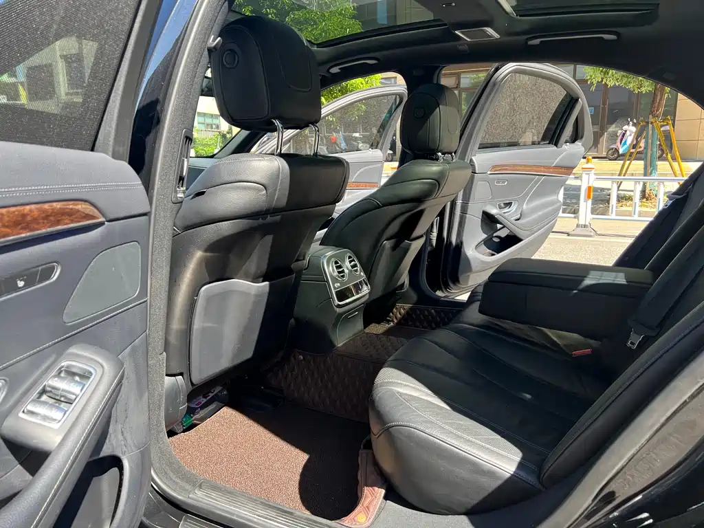 MERCEDES-BENZ S CLASS