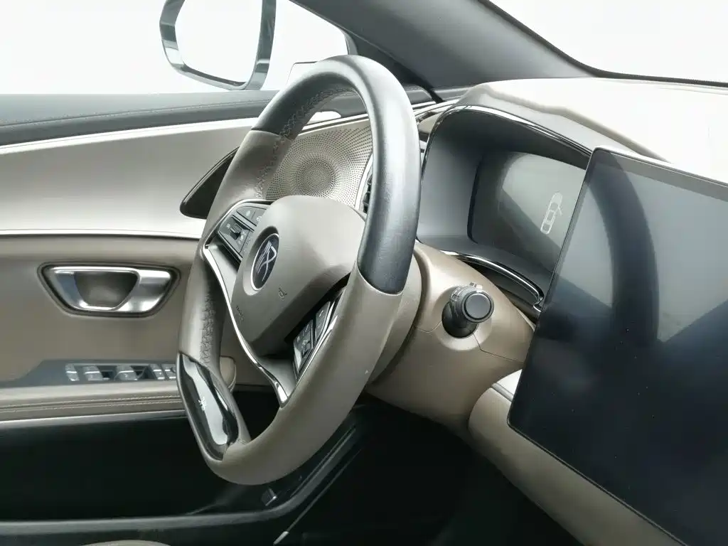 BYD Han — миниатюра 22