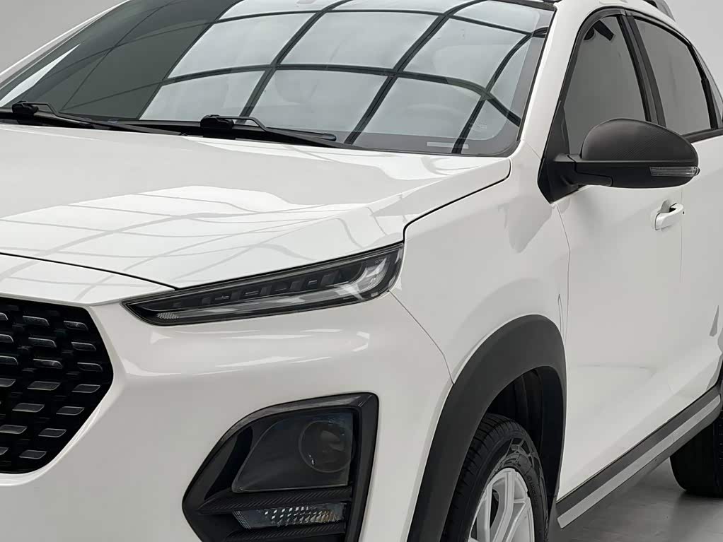 CHERY Tiggo 3x 1.5 л 2022 г. Белый, пробег 26000 км