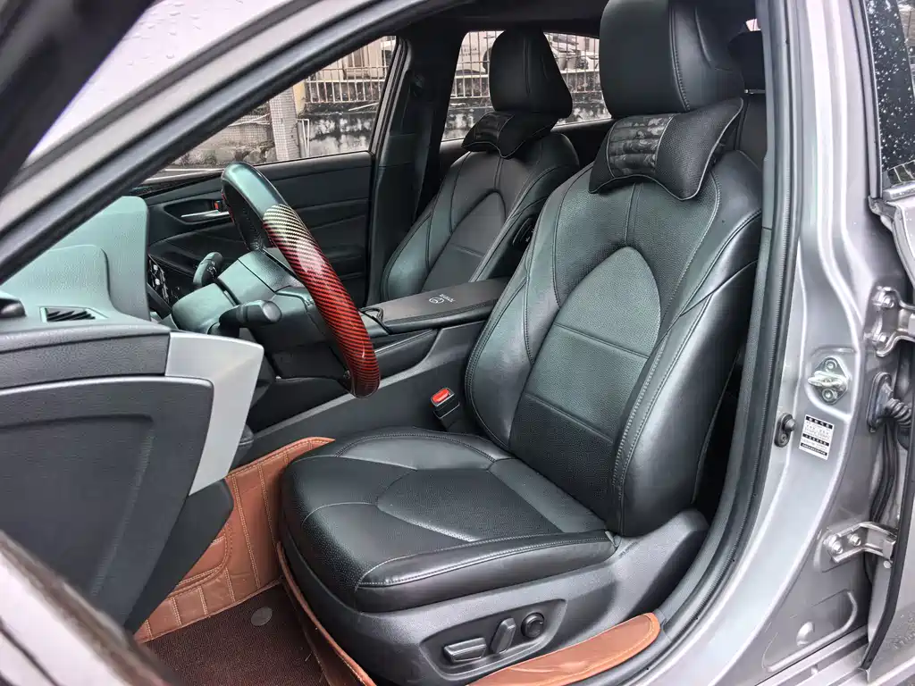 Toyota Avalon — миниатюра 15