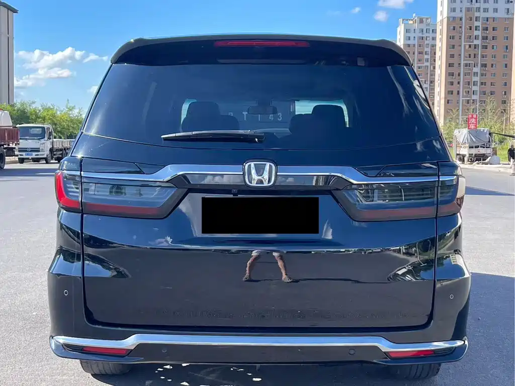 Honda Elysion — миниатюра 8
