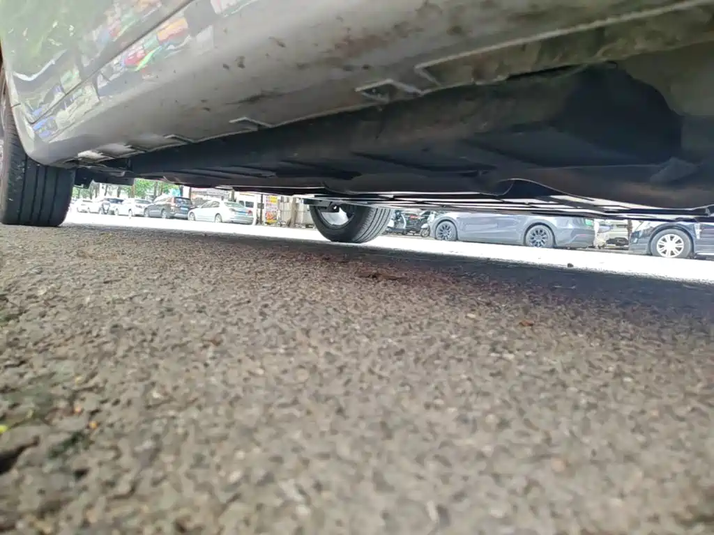 Geely L HiP — миниатюра 2