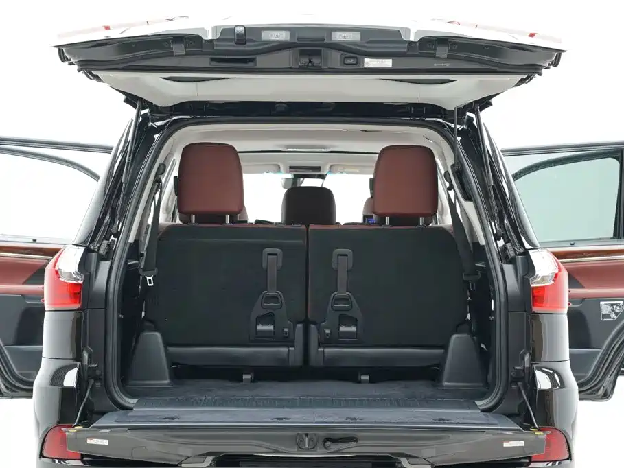 Lexus LX — миниатюра 29