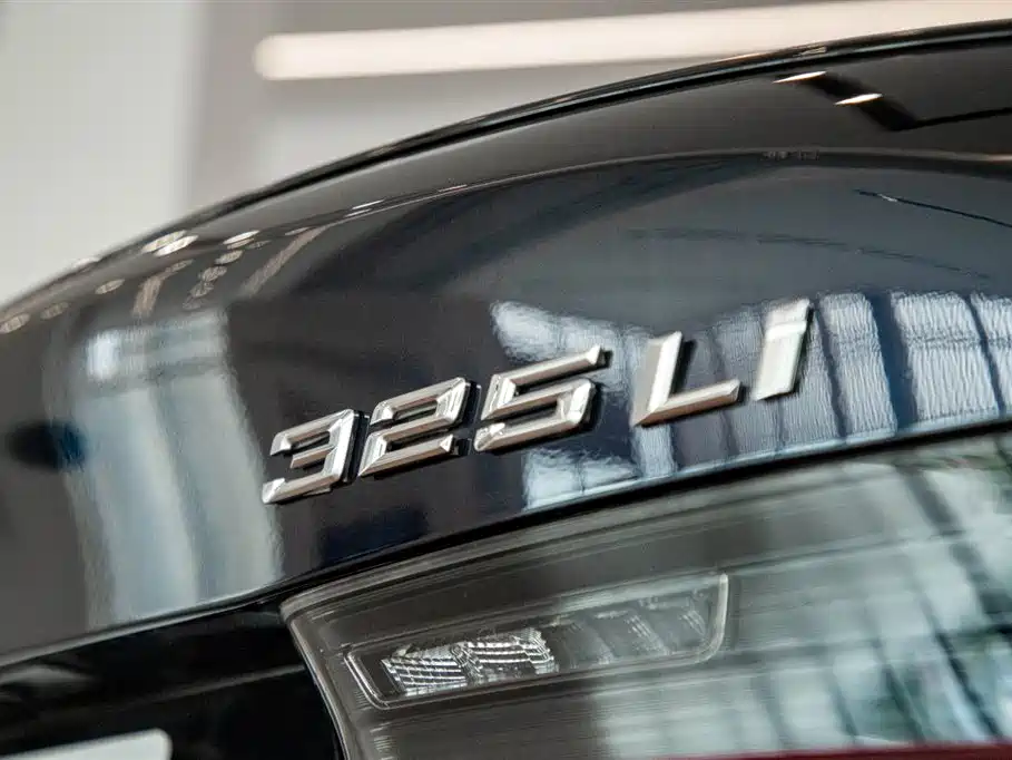 BMW 3 Series — миниатюра 9