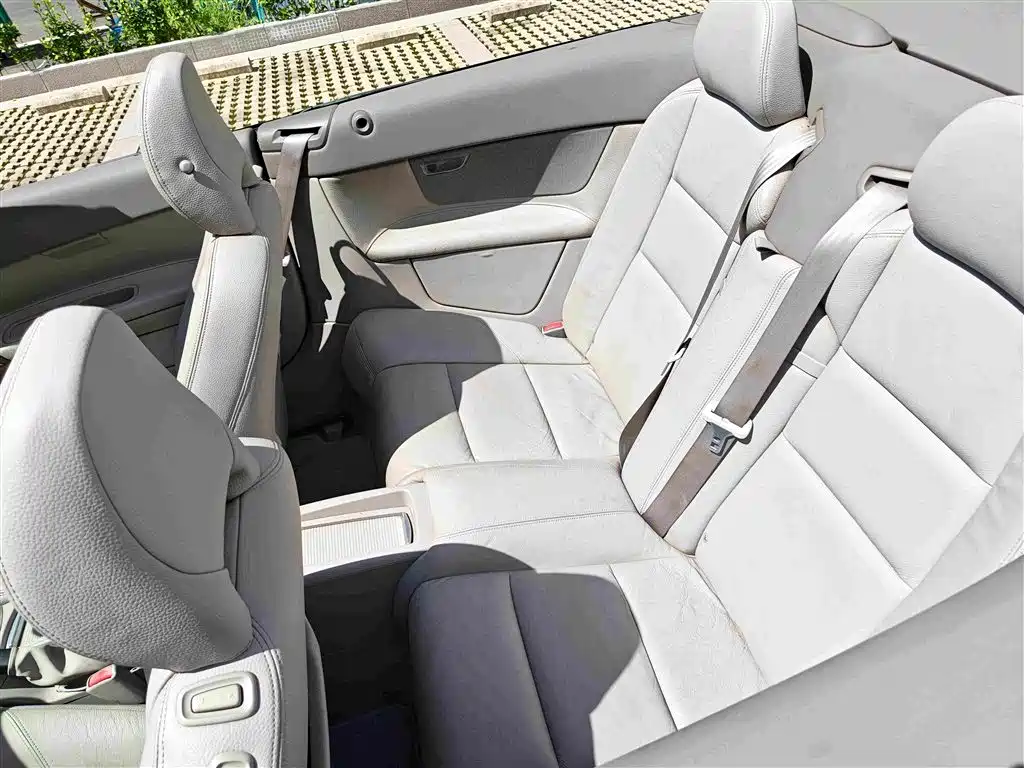 Volvo C70 — миниатюра 13
