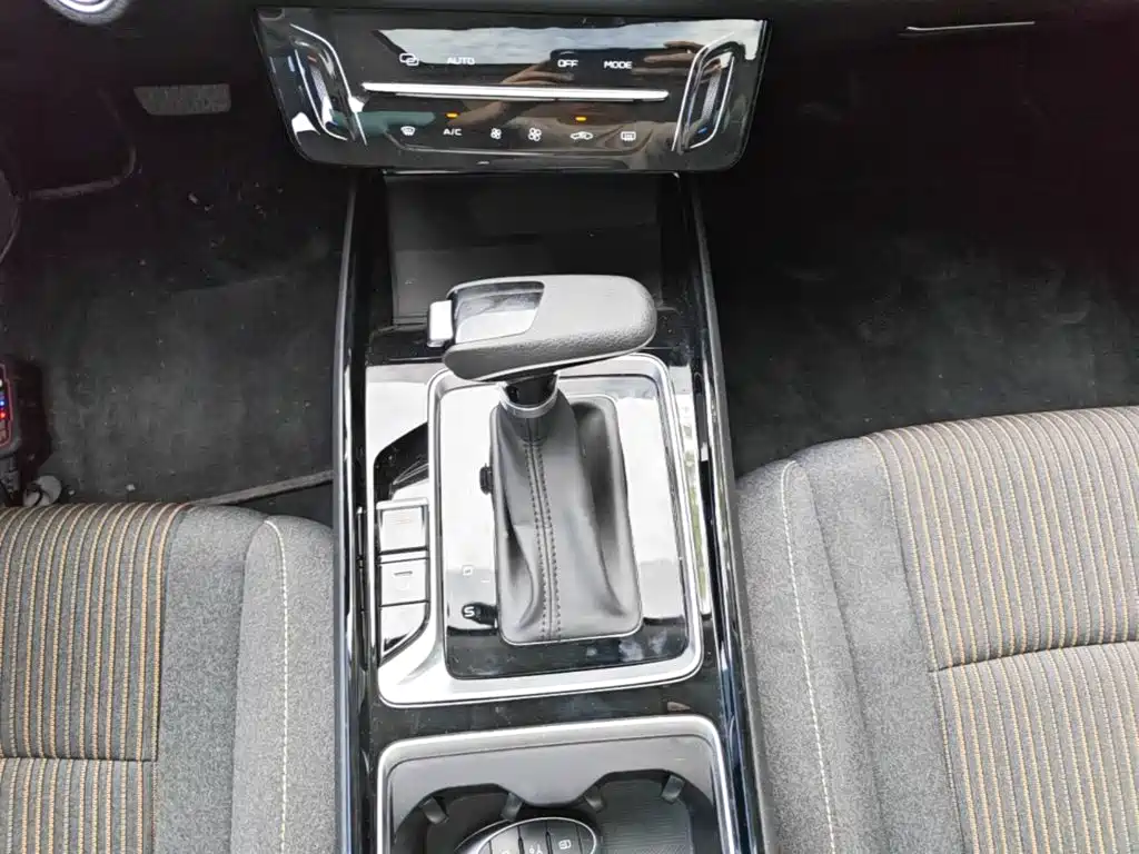 Bestune B70 — миниатюра 10