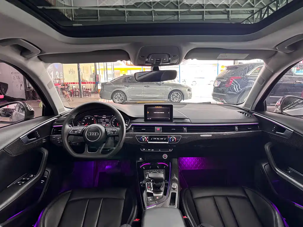 Audi A4L 2018 30 45 TFSI quattro Sport