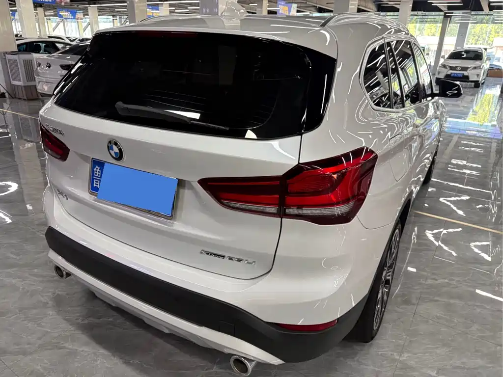 BMW X1 — миниатюра 6