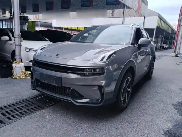 2024 Lynk & Co 06