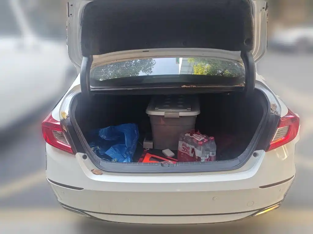 Honda Accord — миниатюра 15