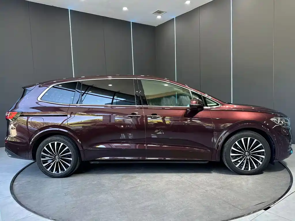 Volkswagen Viloran — миниатюра 5