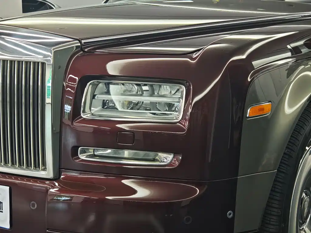 Rolls-Royce Phantom — миниатюра 31