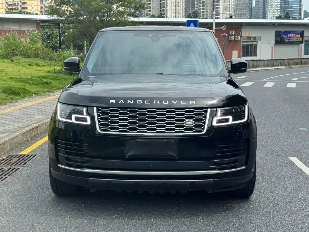 Land Rover Range Rover — миниатюра 2