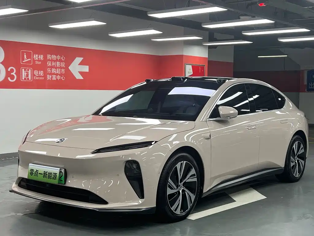 2025 Nio ET5 - zdjęcie 1 z 17