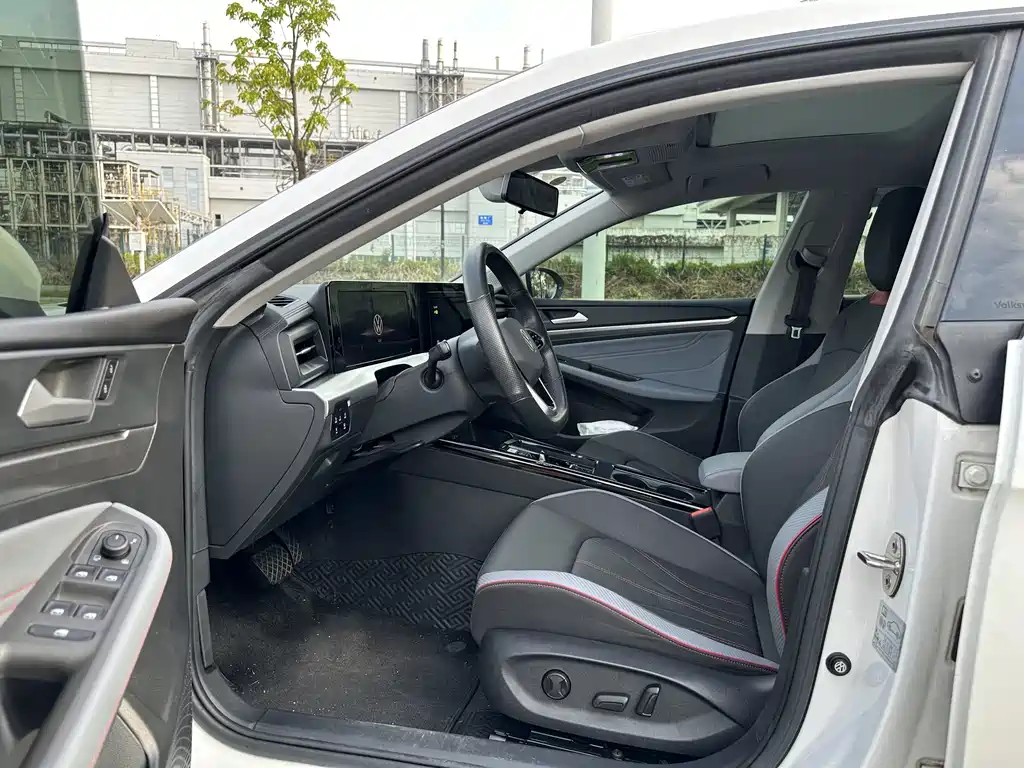 Volkswagen Lamando — миниатюра 7