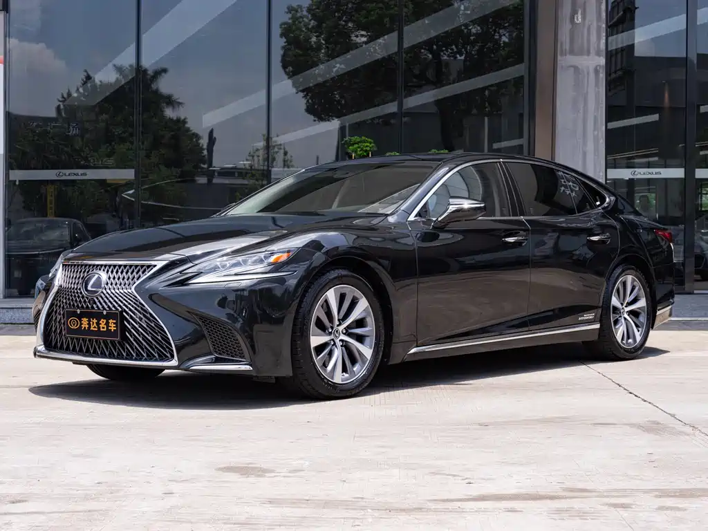 Lexus LS 2019