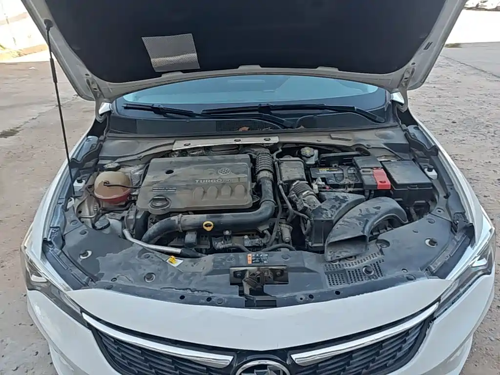 Buick Verano — миниатюра 20