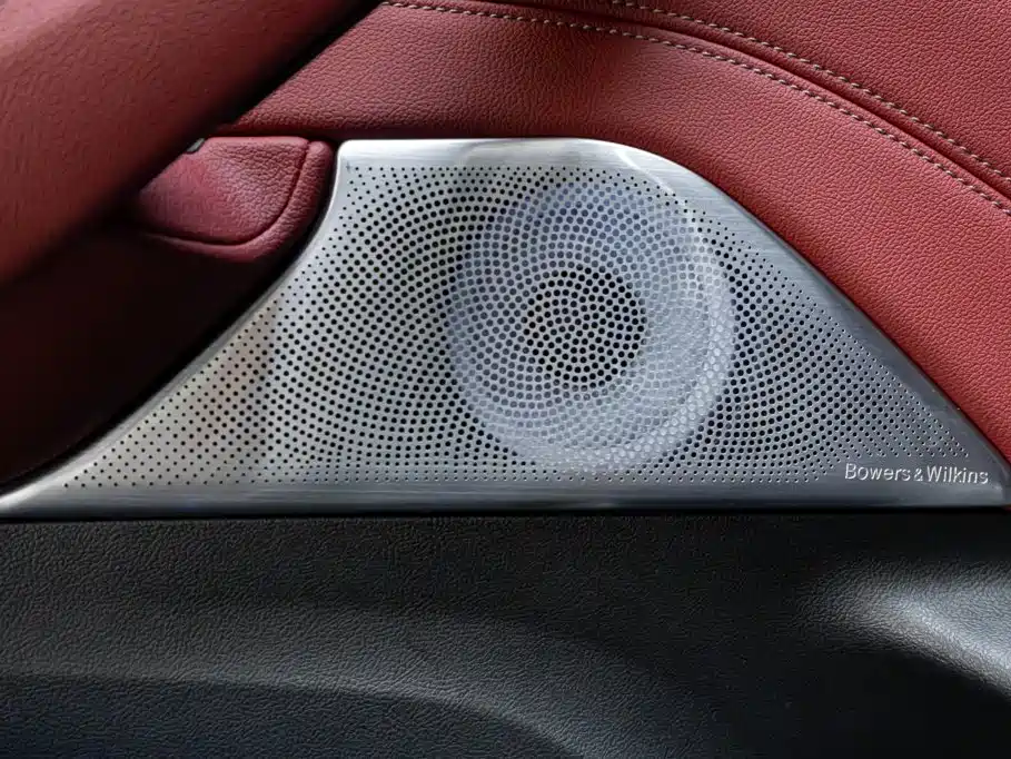 BMW 5 Series — миниатюра 27