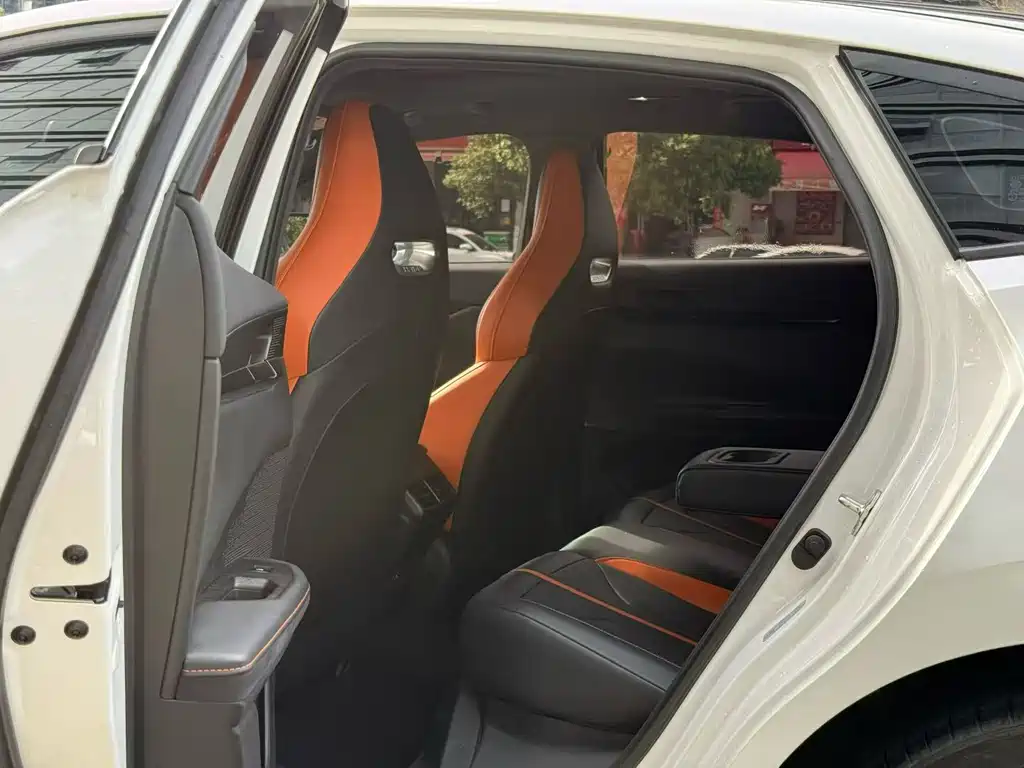 Changan UNI-V — миниатюра 6