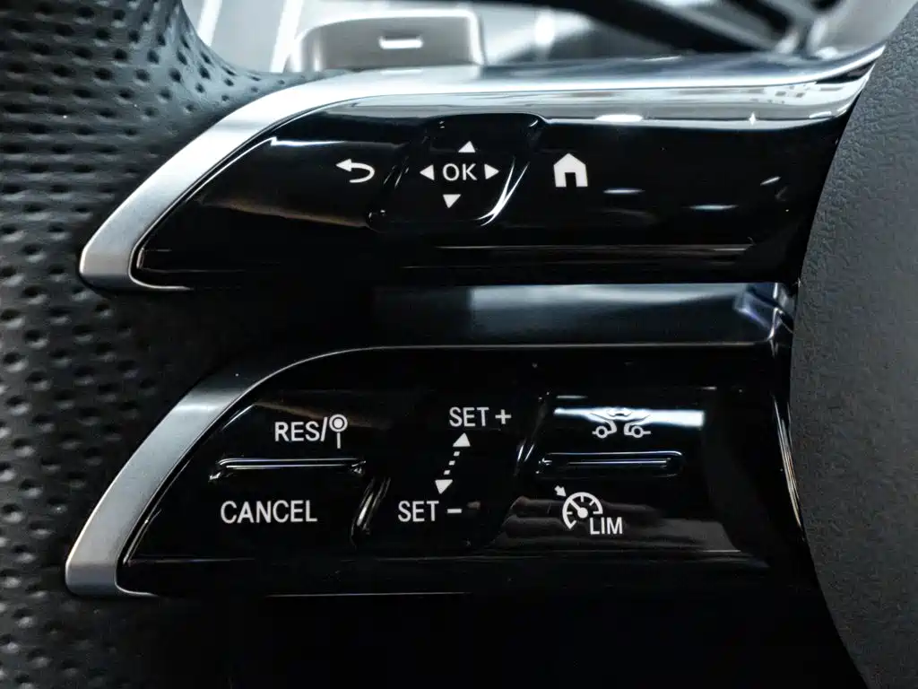 Mercedes-Benz C-Class — миниатюра 17