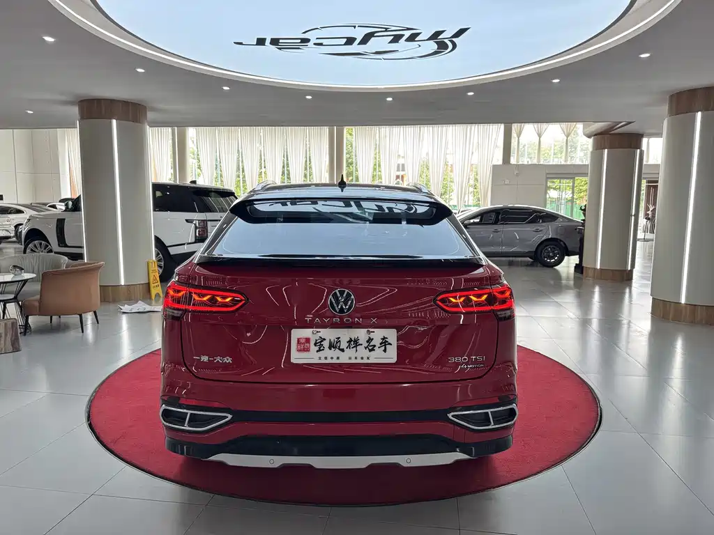 Volkswagen X — миниатюра 6