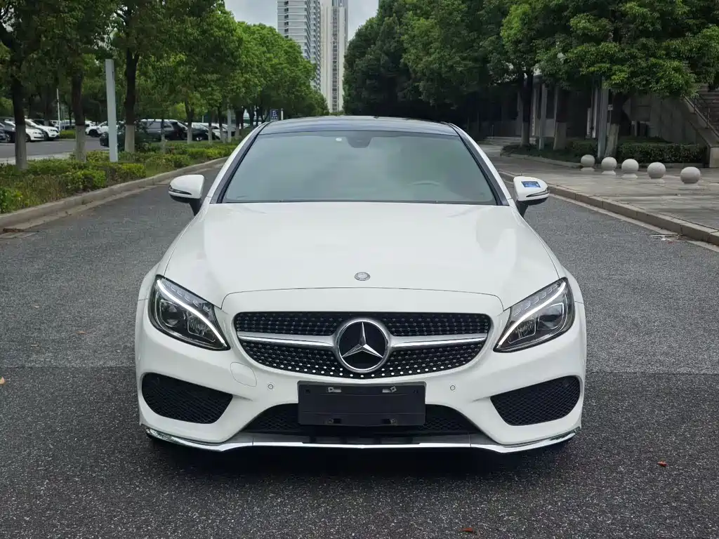 Mercedes-Benz C-Class (Import) — миниатюра 2