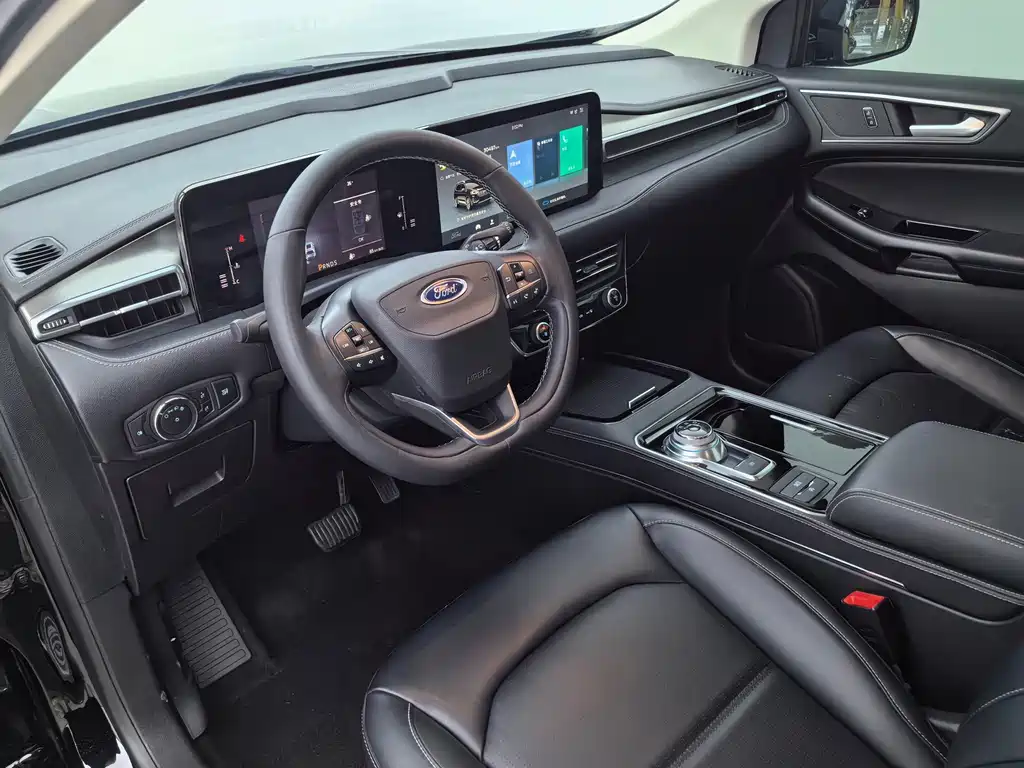Ford Edge — миниатюра 20