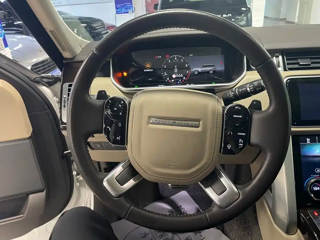 Land Rover Range Rover — миниатюра 9