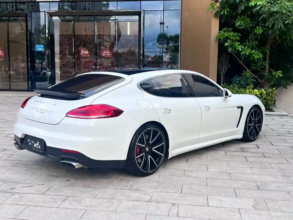 Porsche Panamera — миниатюра 7