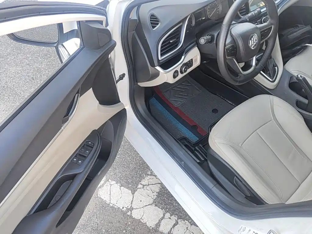 Buick Excelle — миниатюра 16