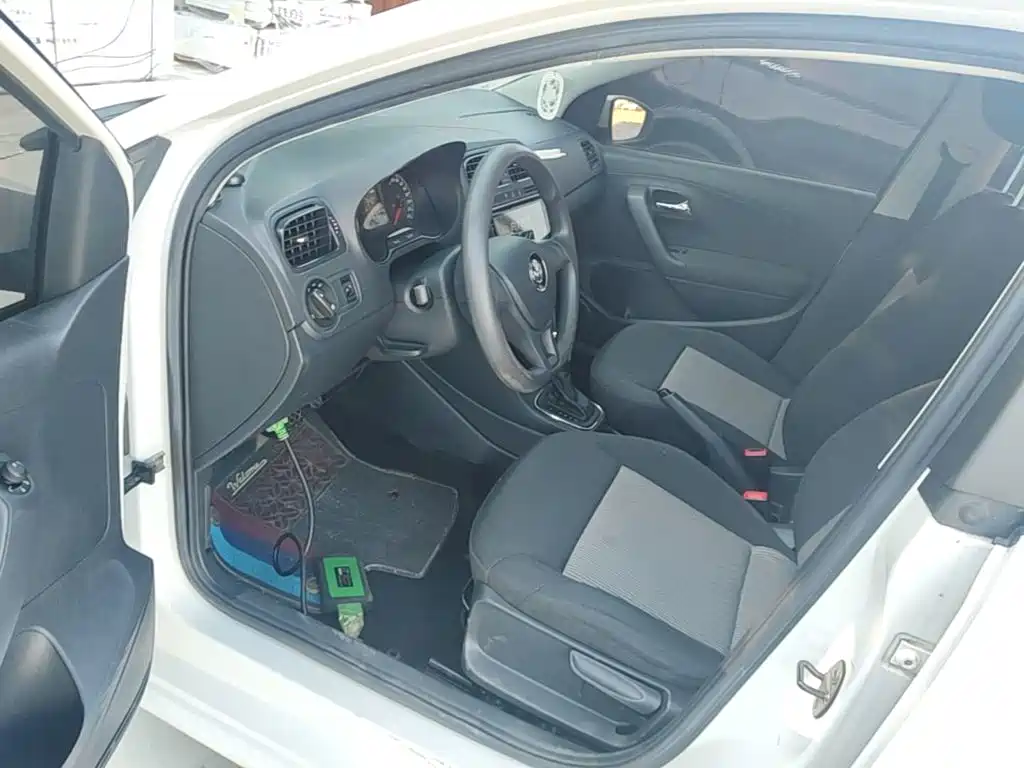Volkswagen Polo — миниатюра 16