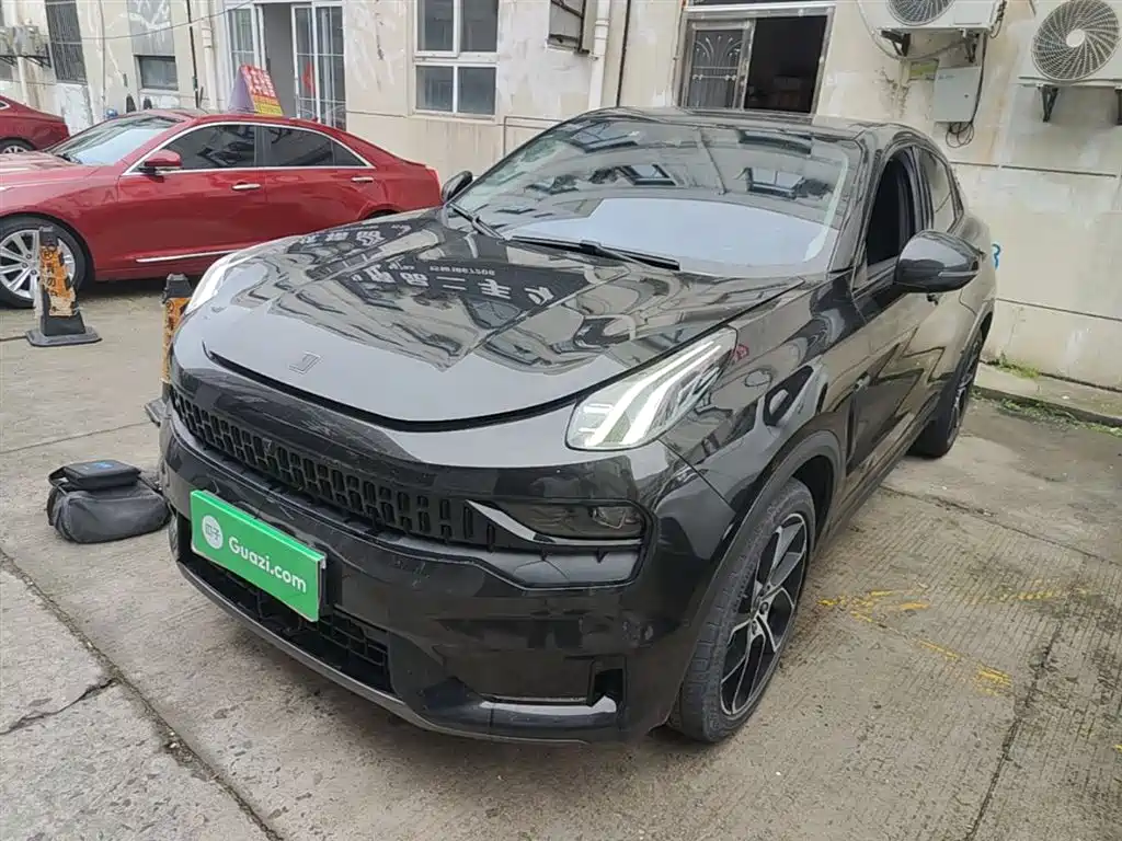 Lynk & Co 05 2022