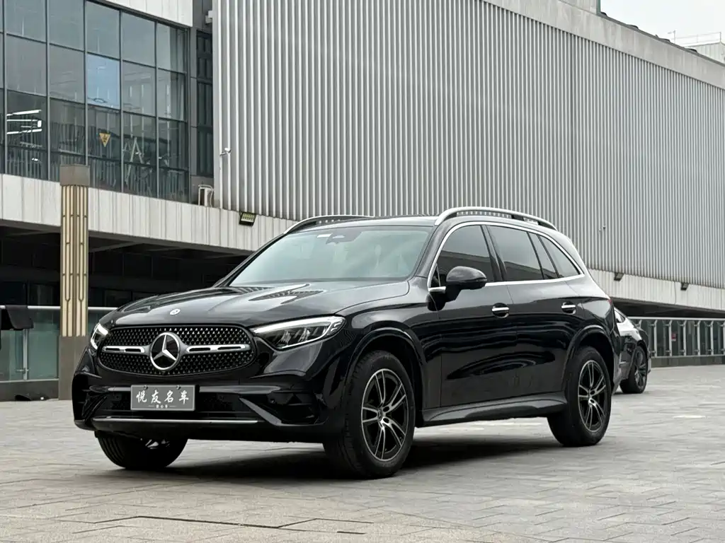 Mercedes-Benz GLC 2025