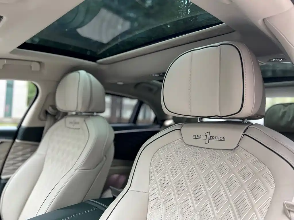 Bentley Flying Spur — миниатюра 9