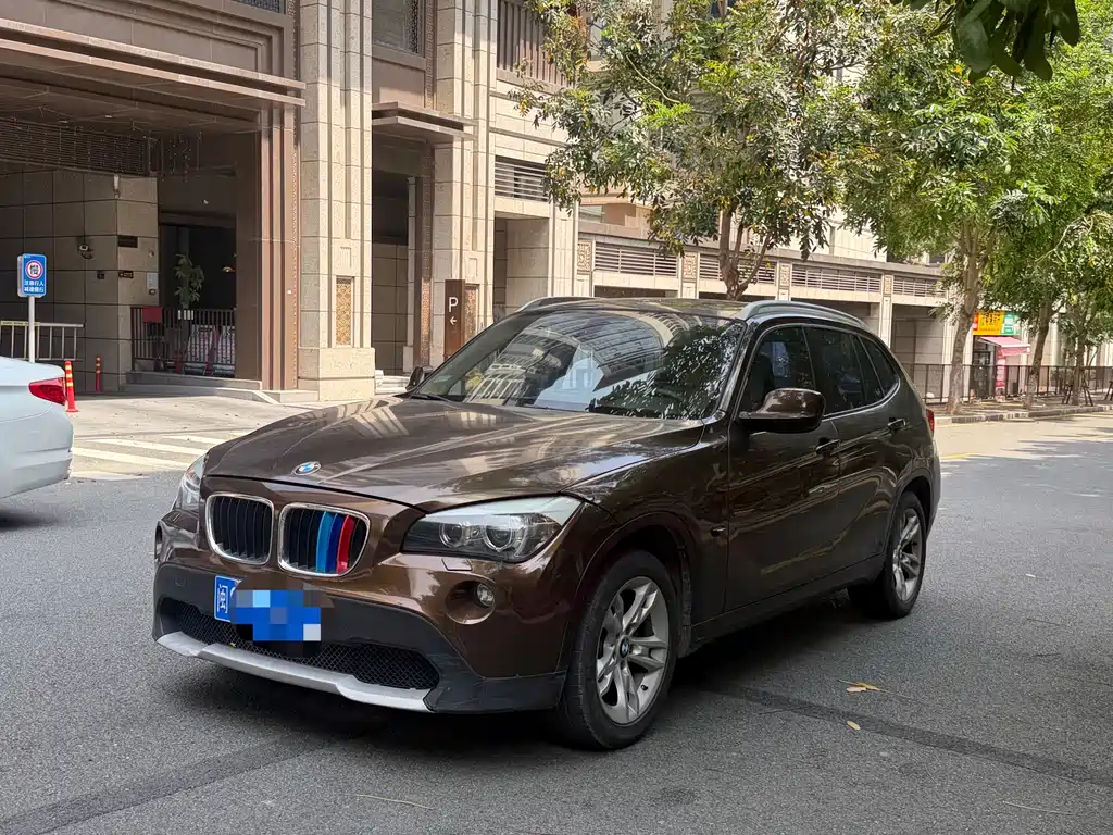 BMW X1 2012