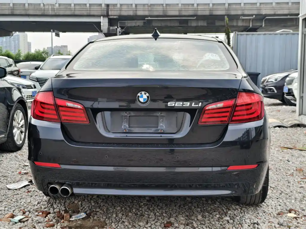 BMW 5 Series 5 2011 523Li Luxury