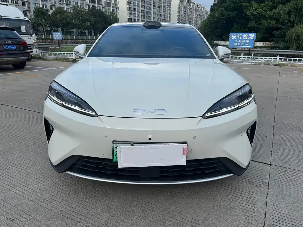 BYD Seal 07 DM-i — миниатюра 2