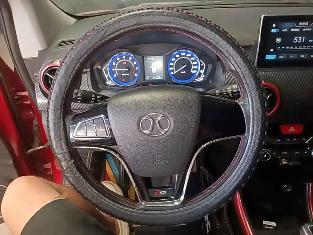 BAIC Senova X25 — миниатюра 11