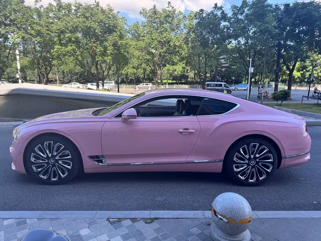 Bentley Continental 6.0T GT W12, фото 3
